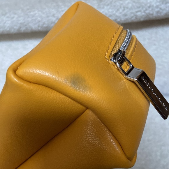 acqua di parma toiletry bag / air canada amenity case - Picture 7 of 9